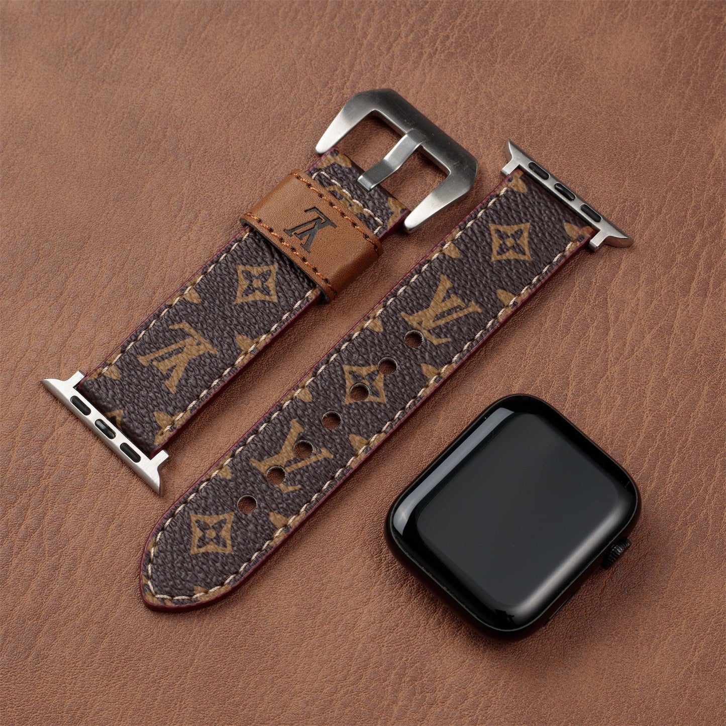 Ledaj Monogramaj Apple Watch Bandoj