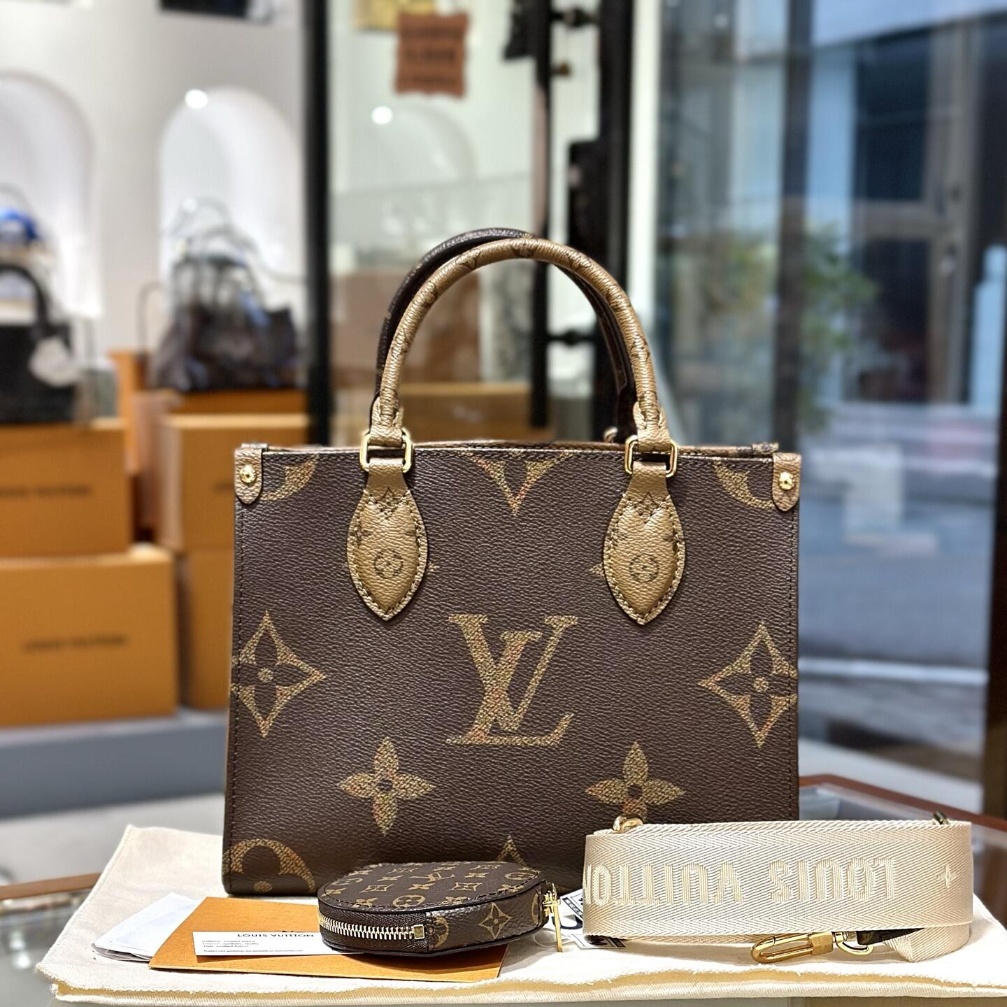 Quiet Luxury Classic Monogram Reversible Two-Tone Handbag