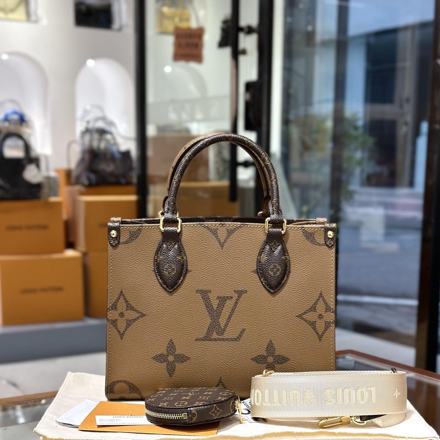 Quiet Luxury Classic Monogram Reversible Two-Tone Handbag