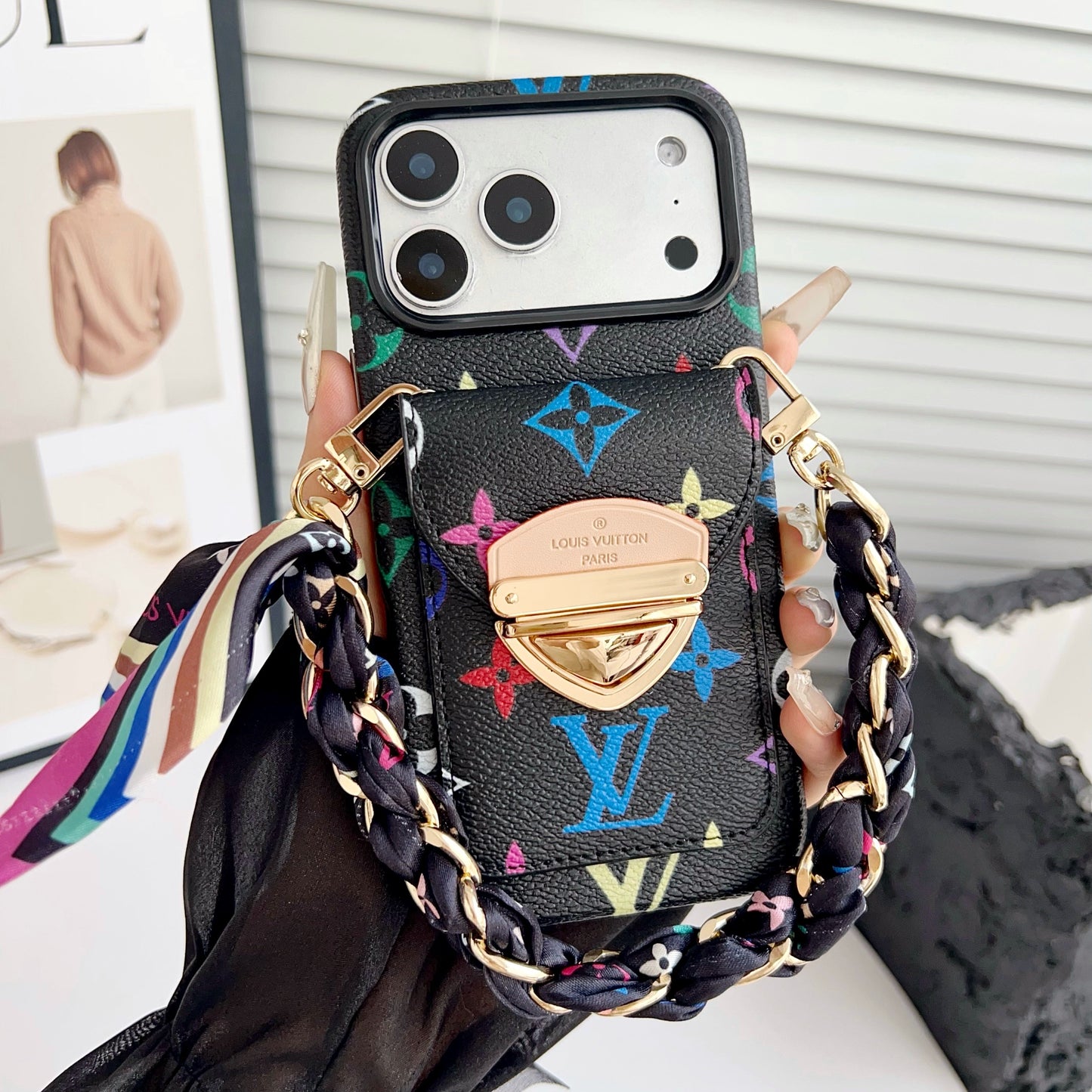 Étui pour iPhone à bandoulière de luxe avec poche pour cartes & Sangle amovible