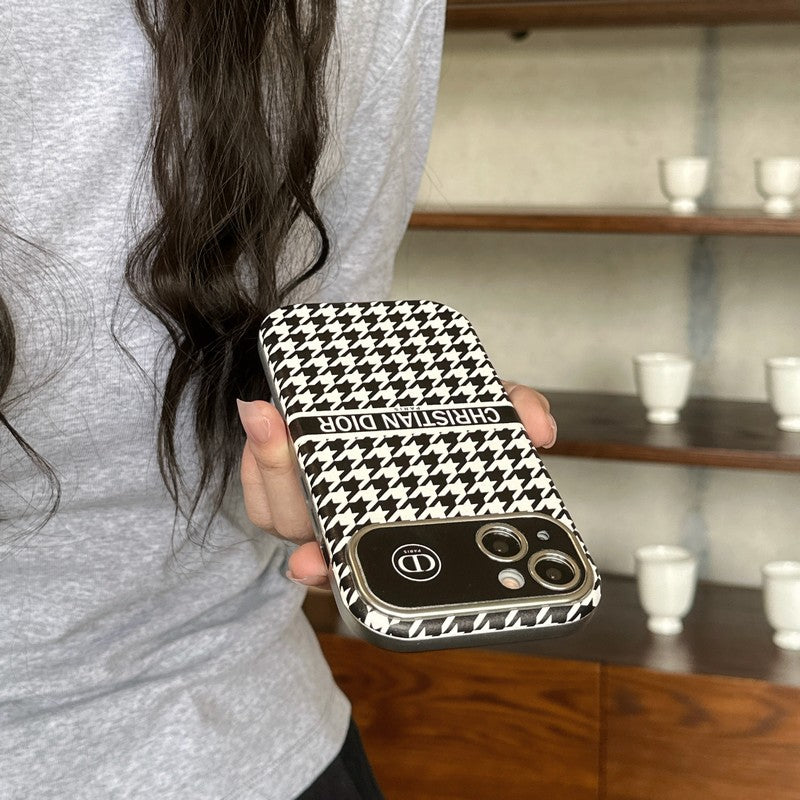 حافظة iPhone جلدية باللون الأبيض & بني اللون