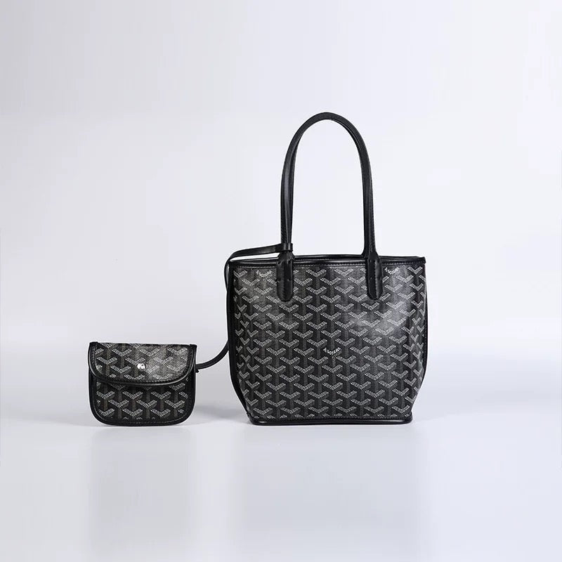 Parisian Luxury Geometric Tote Bag – Elegant & Versatile 013