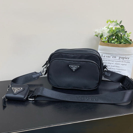 Multifunctional Mother-Child Crossbody Camera Bag