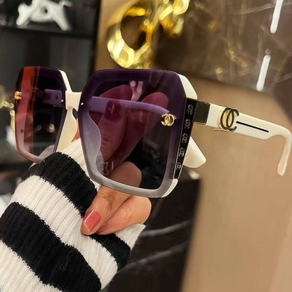 Luxury Black & Red Retro Large Frame Fashion Polarized Sunglasses For Women