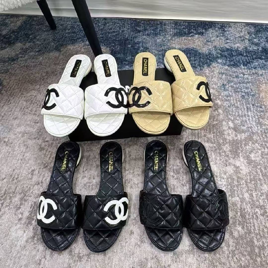 High Repurchase Luxury Leather Slide Sandals, Iconic Summer Fashion Staple