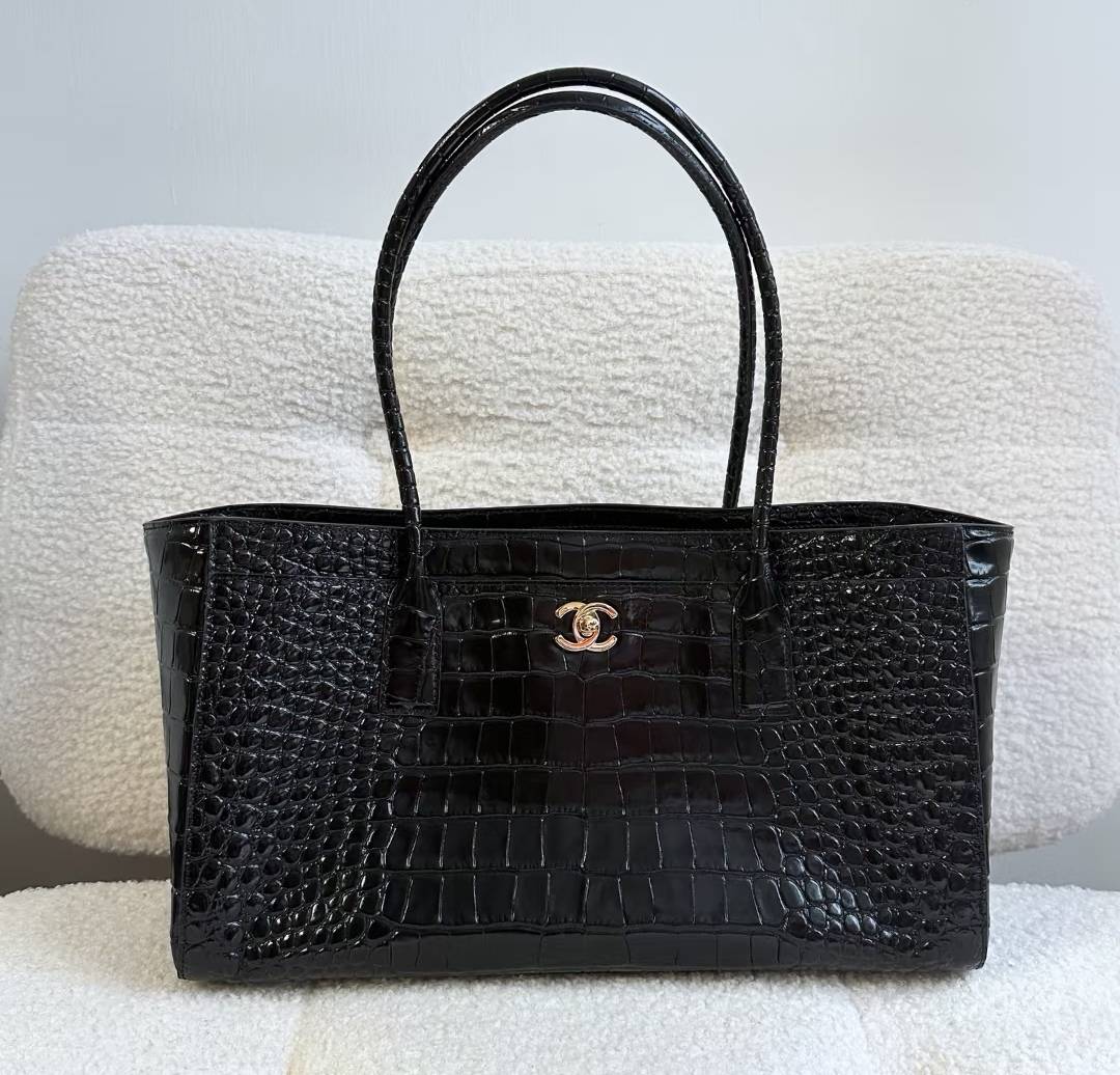 Luxury Full-Grain Leather Croc Embossed Large Capacity Work Tote