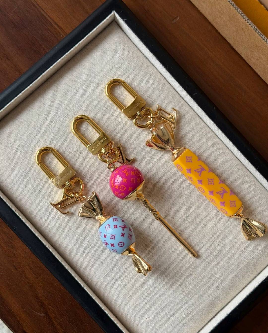 Limited New Pink Edition Luxury Bag Pendant | Perfect Gift To Wow Your Friends