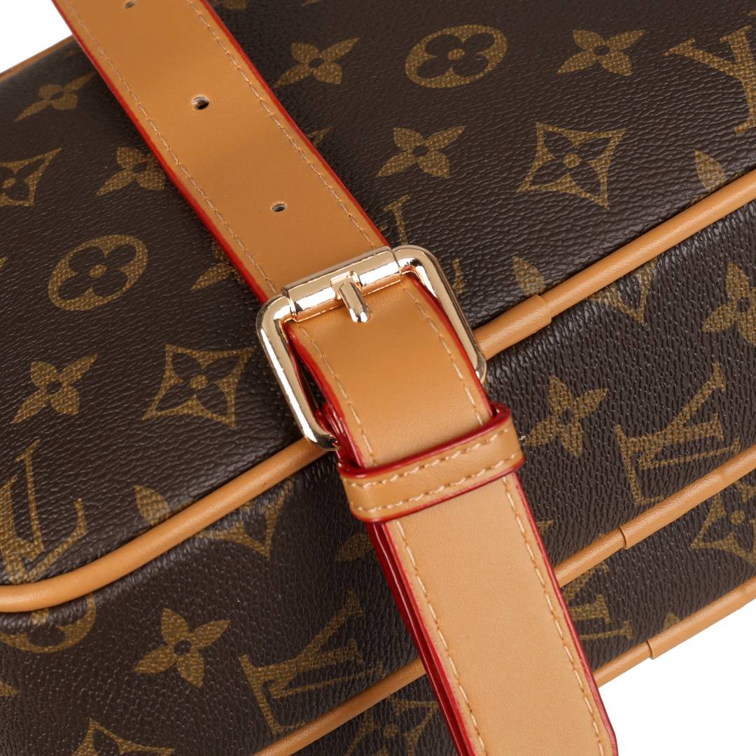 It-Girl Multi-Pocket Camera Bag, Matches Every