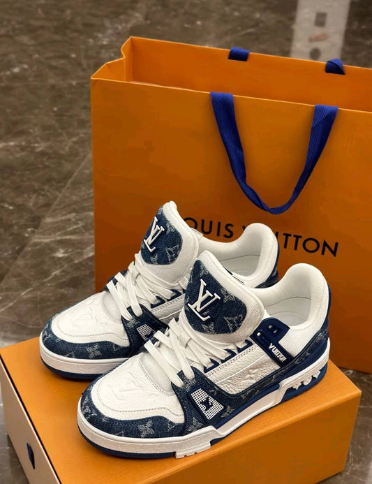 Light luxury versatile trendy sneakers for stylish men and women