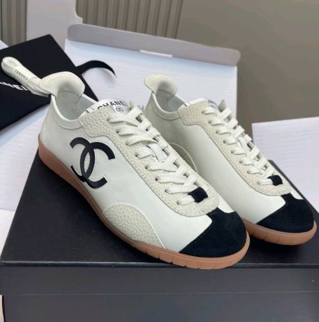 Luxury Chunky Sneakers – Fashion Meets All-Day Ease