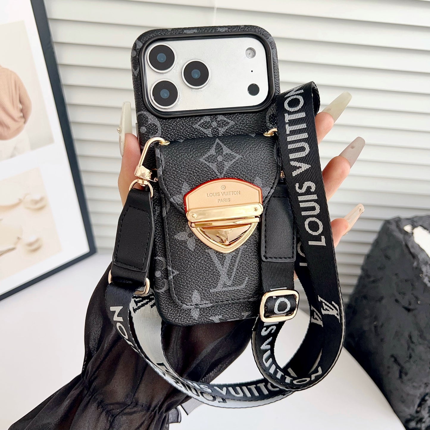 Étui pour iPhone à bandoulière de luxe avec poche pour cartes & Sangle amovible