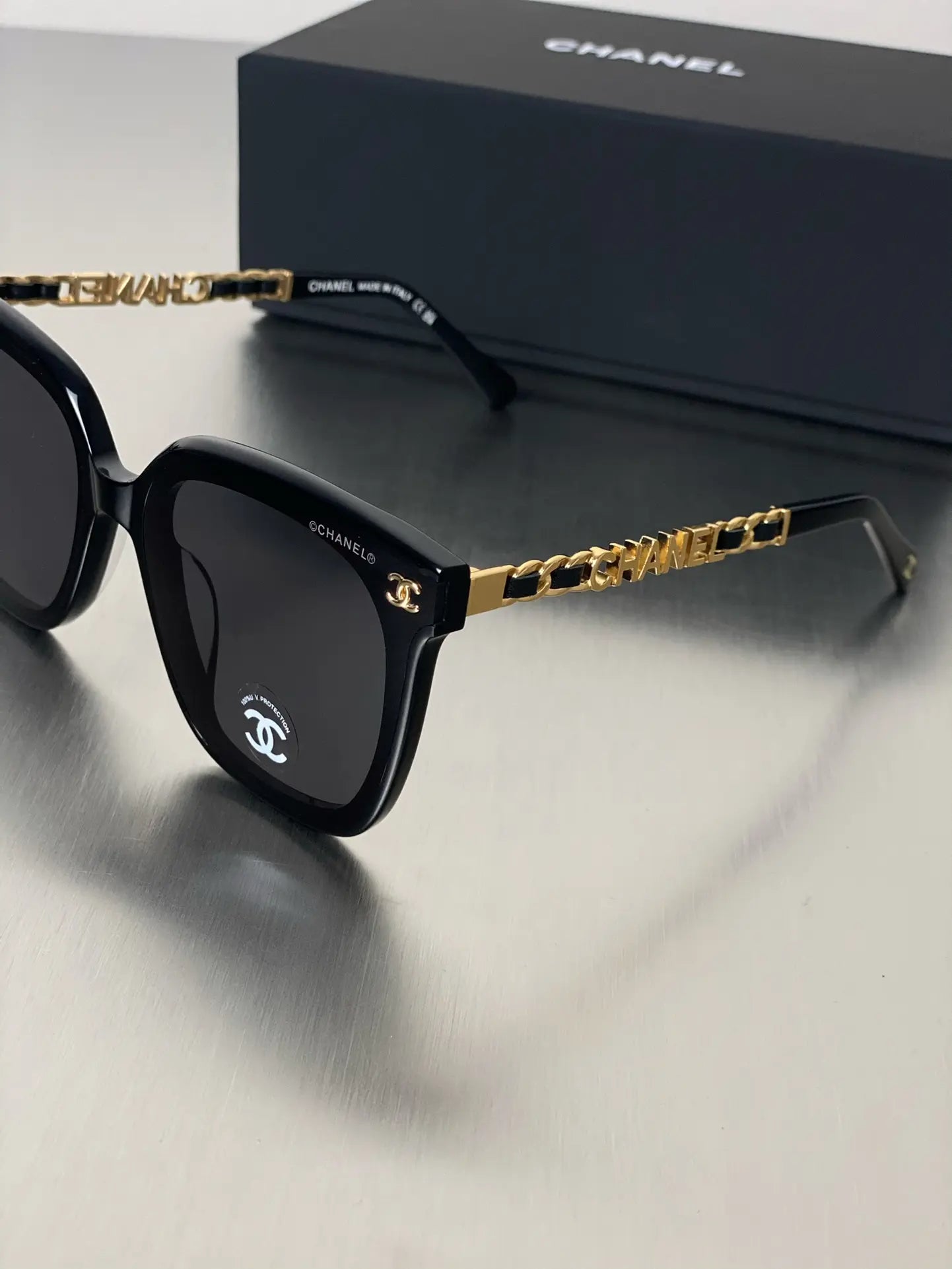 High-End Fashion Sunglasses