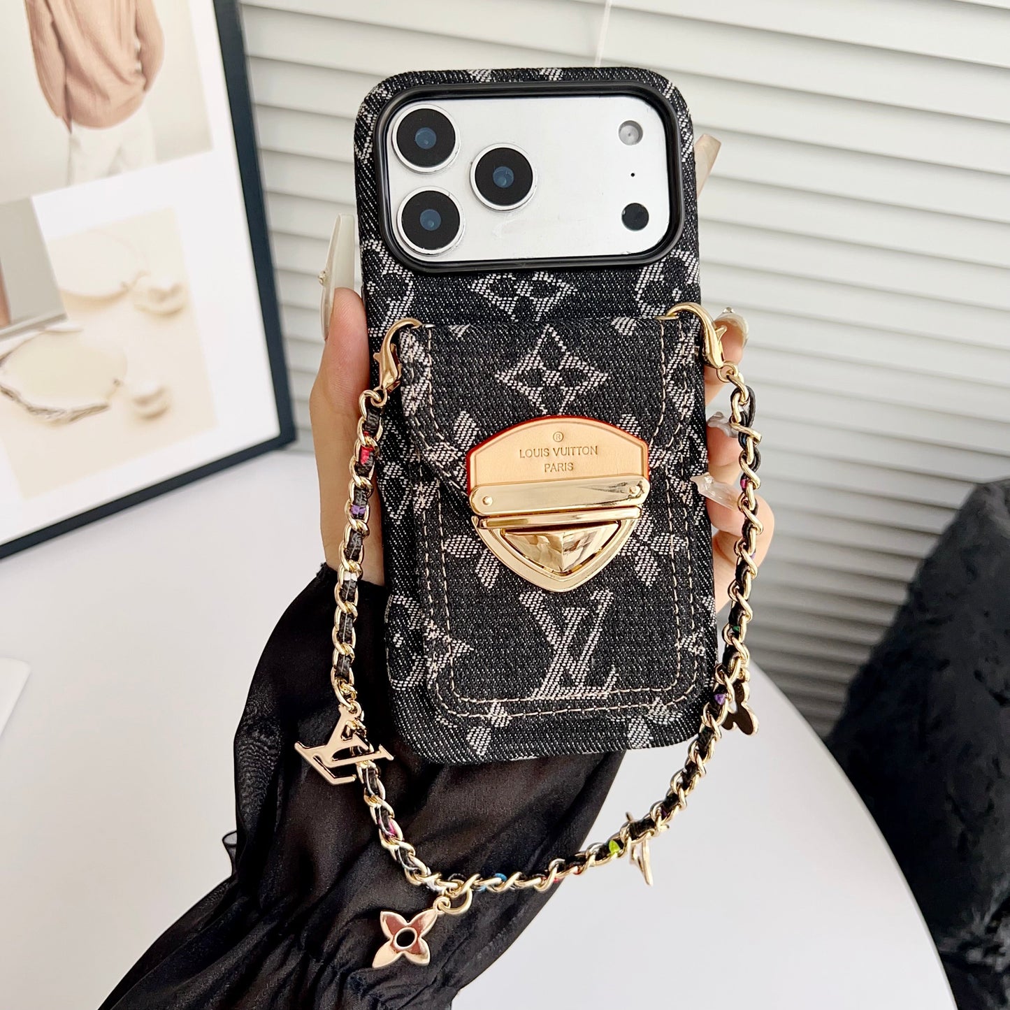 Étui pour iPhone à bandoulière de luxe avec poche pour cartes & Sangle amovible