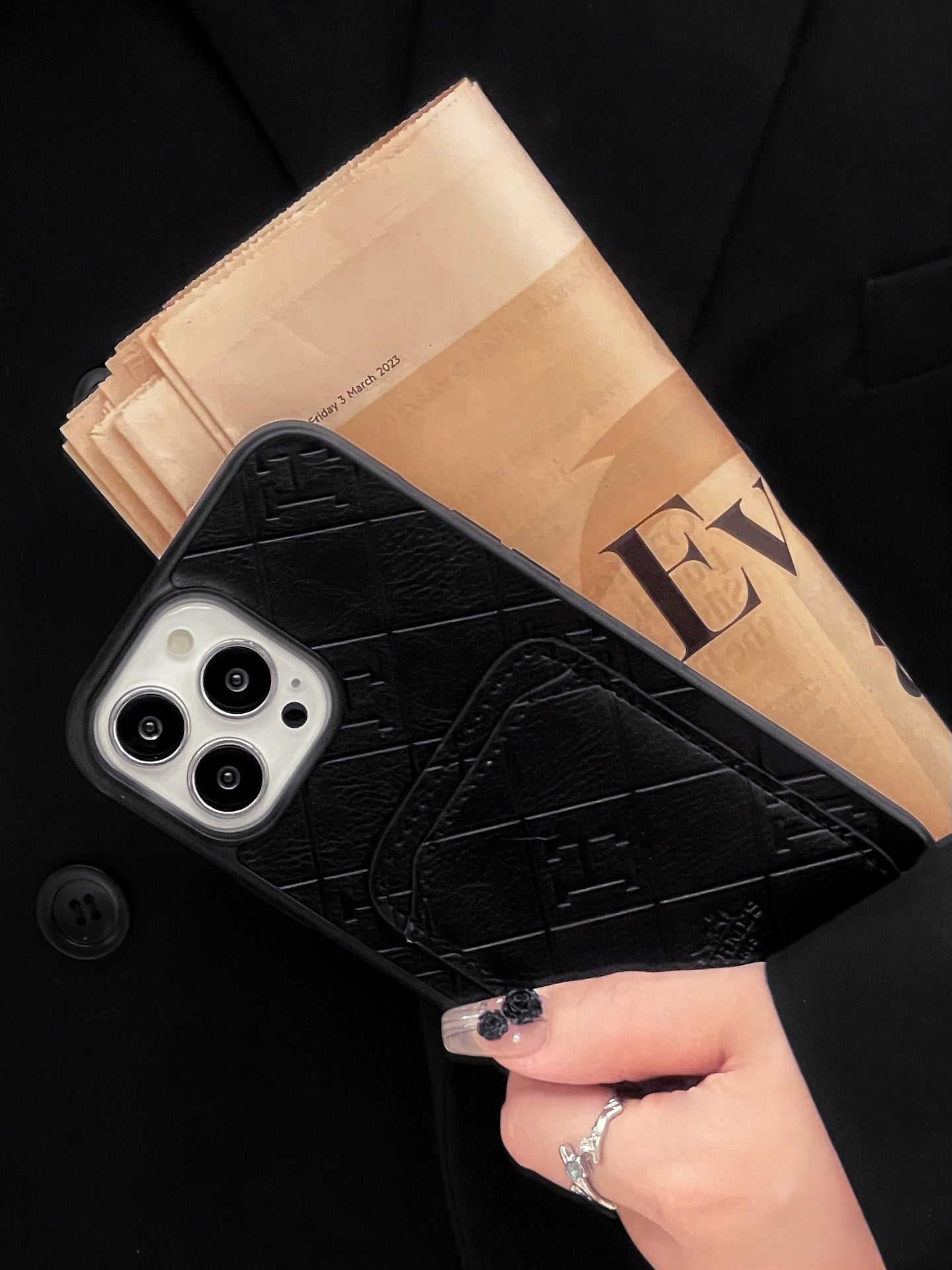 H Δερμάτινη θήκη για κάρτες για iPhone