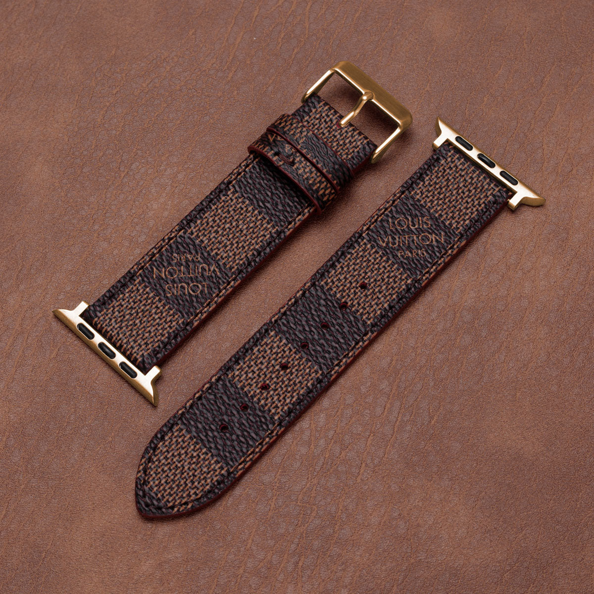 Ledaj Monogramaj Apple Watch Bandoj