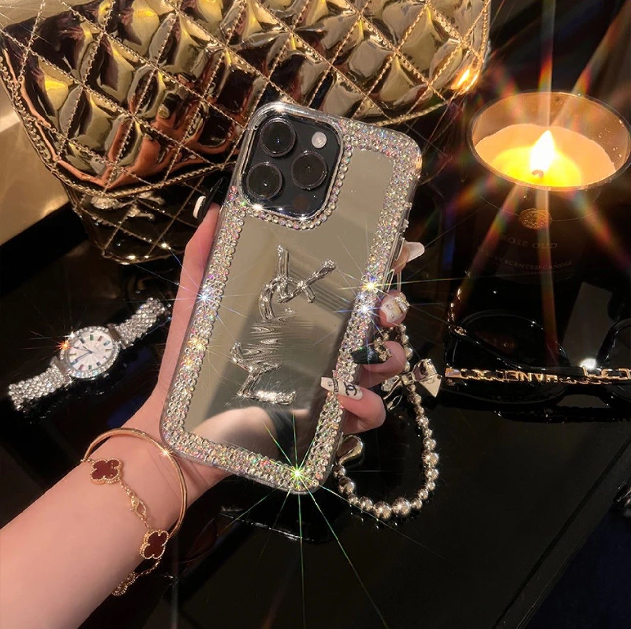 Coque iPhone Glamorous Beauty Mirror – Maquillage & Style en déplacement !