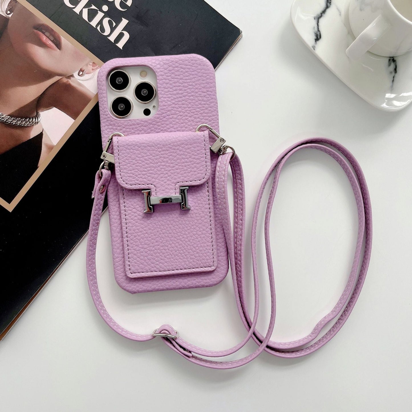 Étui pour iPhone avec chaîne en cuir et porte-carte H