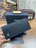 Classic Diamond Lattice Pattern Sunglasses Case with Metal Accents