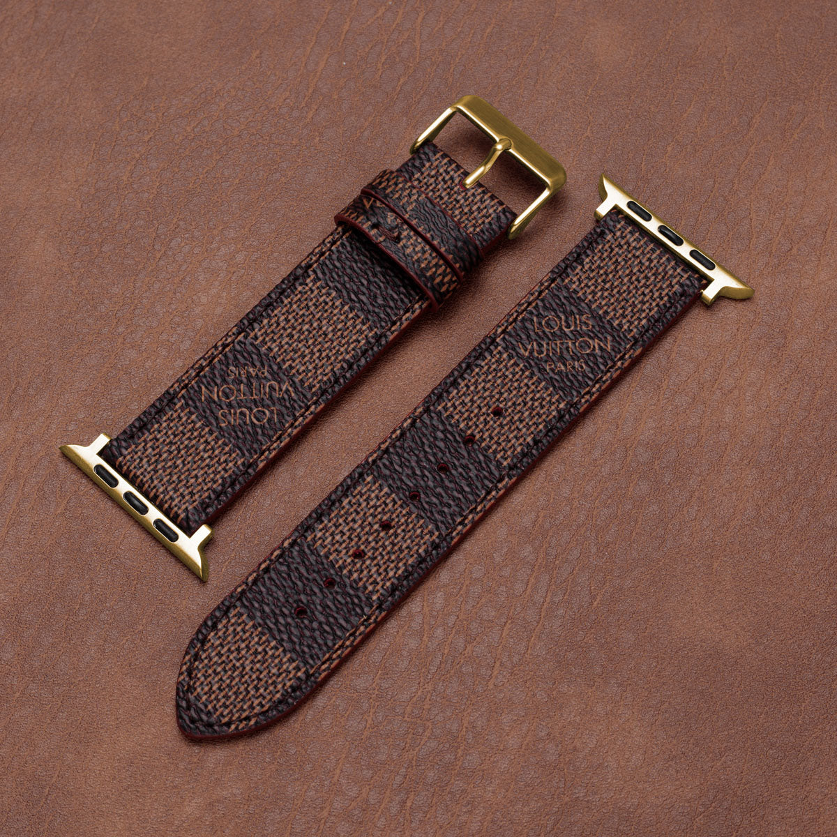 Ledaj Monogramaj Apple Watch Bandoj