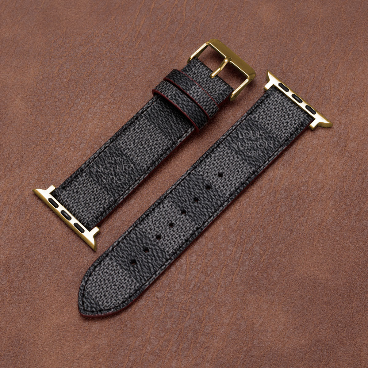 Ledaj Monogramaj Apple Watch Bandoj