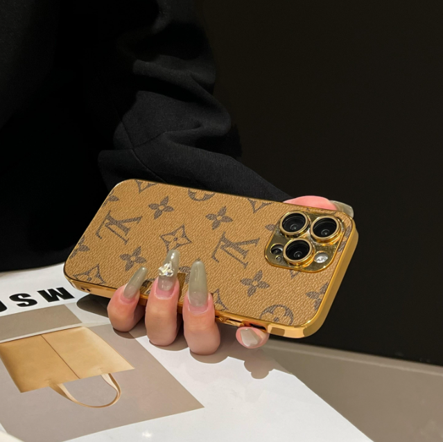 Πολυτελής Κλασική θήκη iPhone με μονόγραμμα με ηλεκτρολυμένες χρυσές άκρες