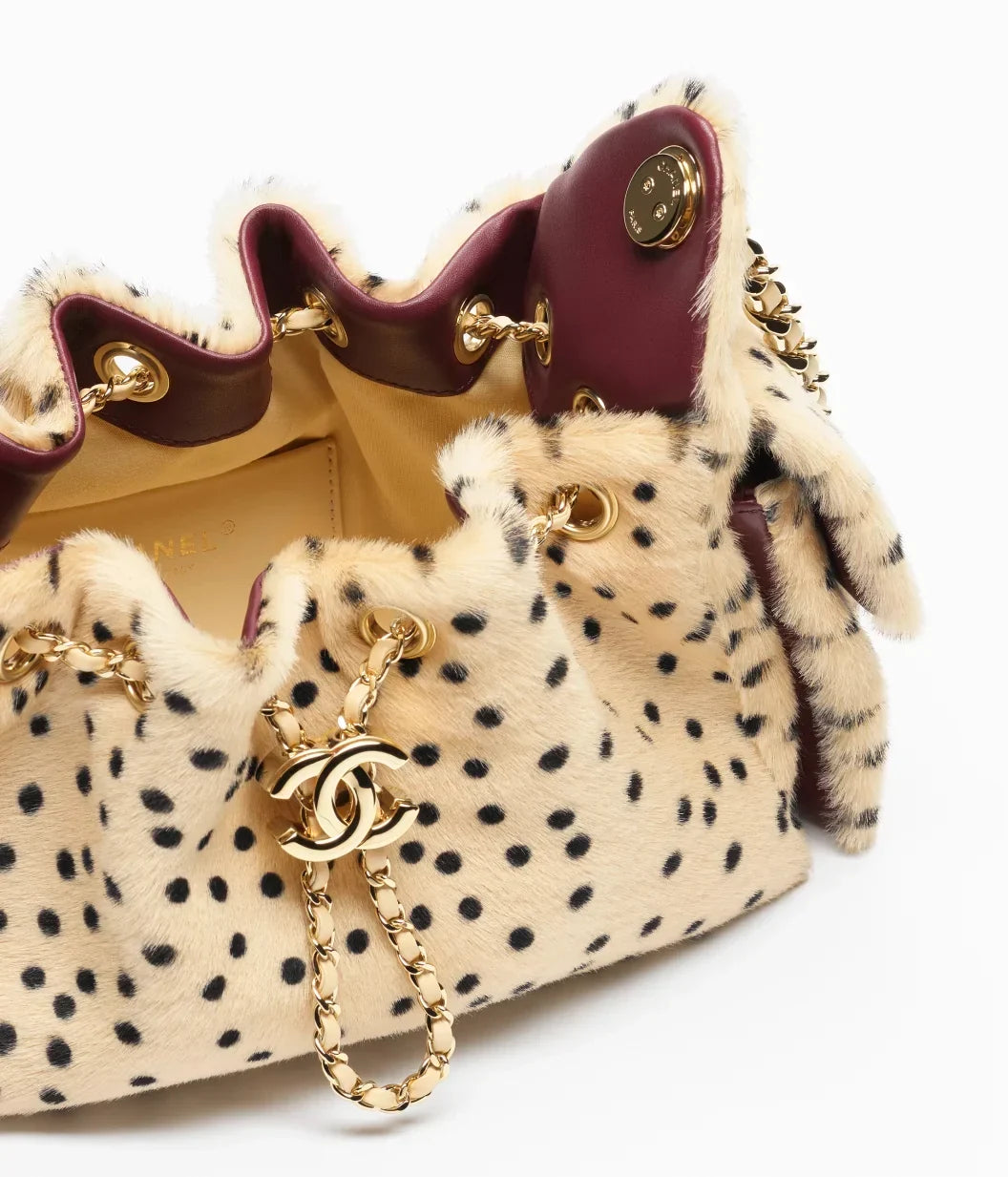 Elegant Heritage Bag for Timeless Style