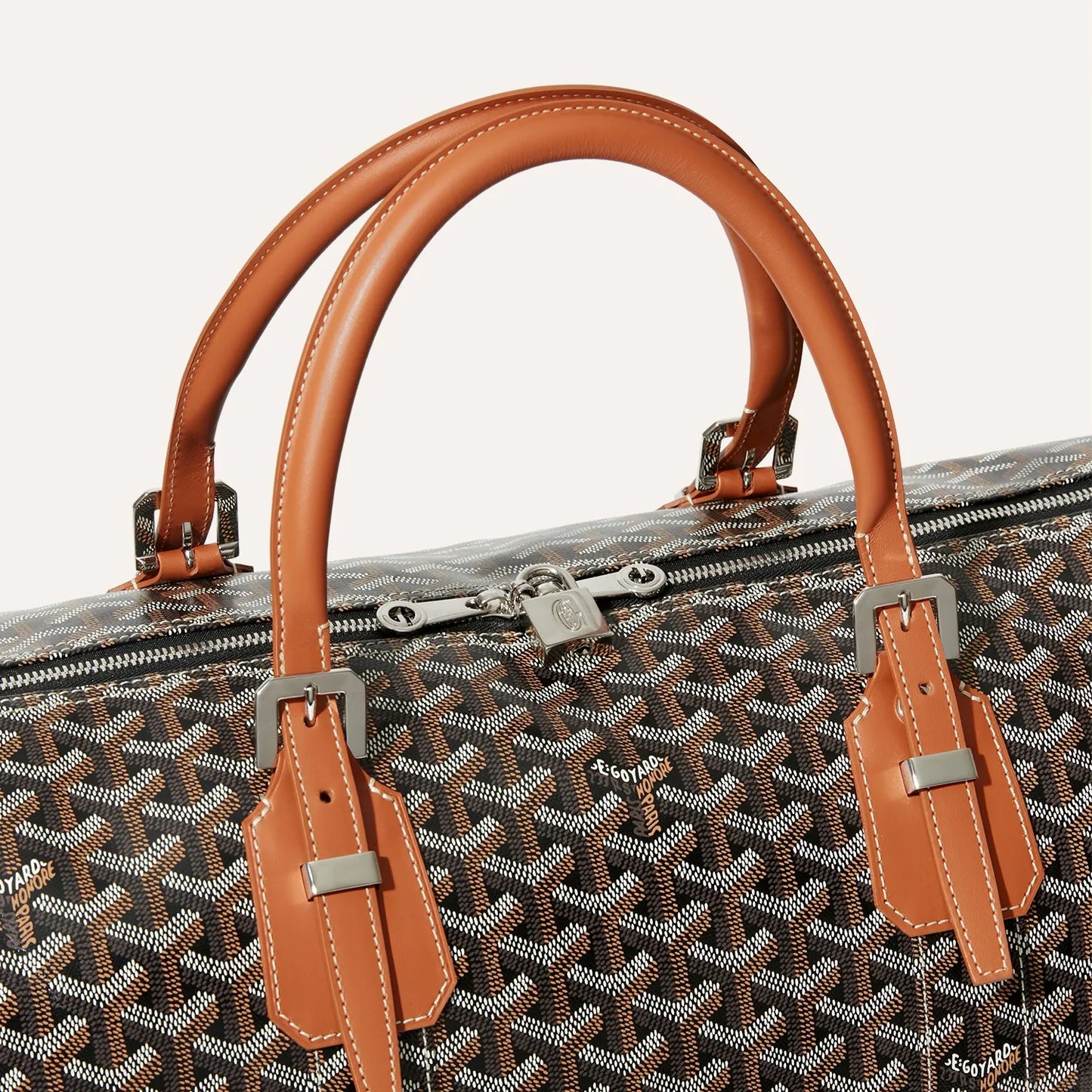 Luxury Weekender Travel Bag – Your Perfect Companion for Every Getaway