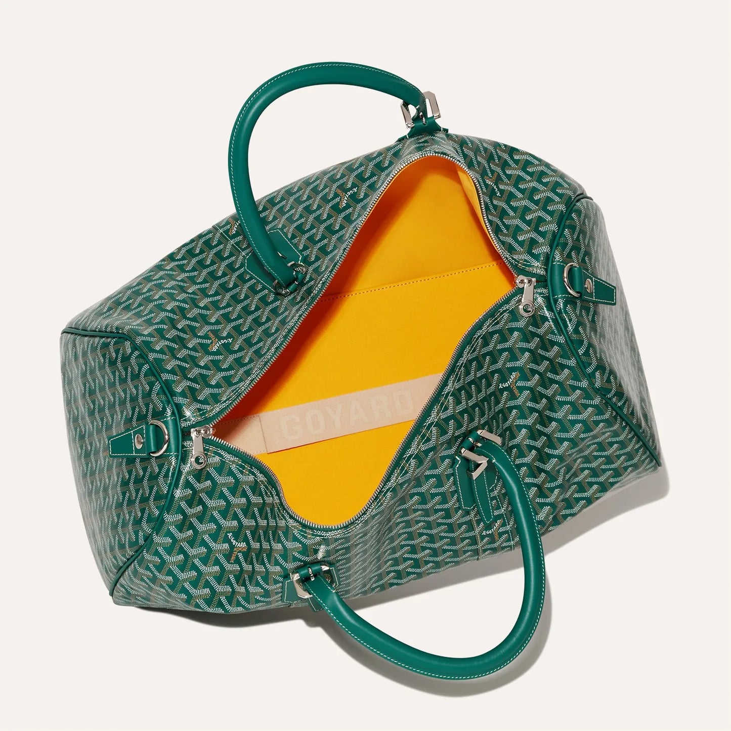 Luxury Weekender Travel Bag – Your Perfect Companion for Every Getaway