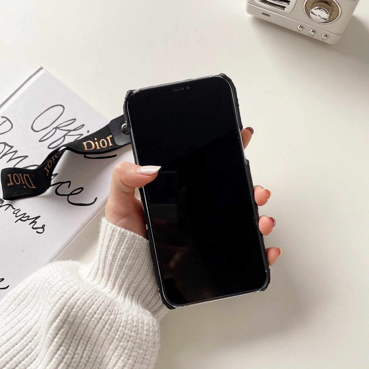 Tíska iPhone hulstur með ól Svart-GS240315