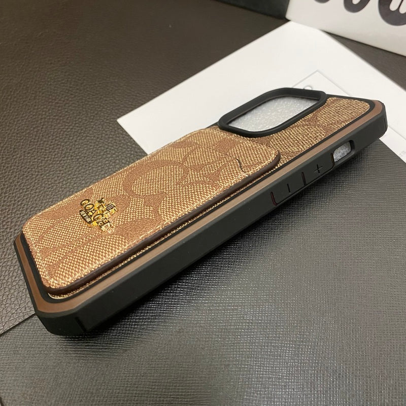 Klassískt iPhone hulstur með kortahaldara Kaffi -KB241416