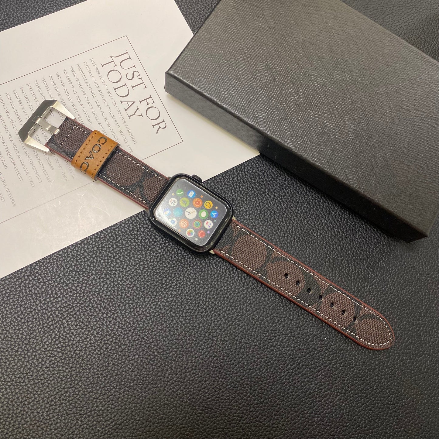 Bőr edzőszíj Apple Watch Band Sötétbarna-YHK244221710