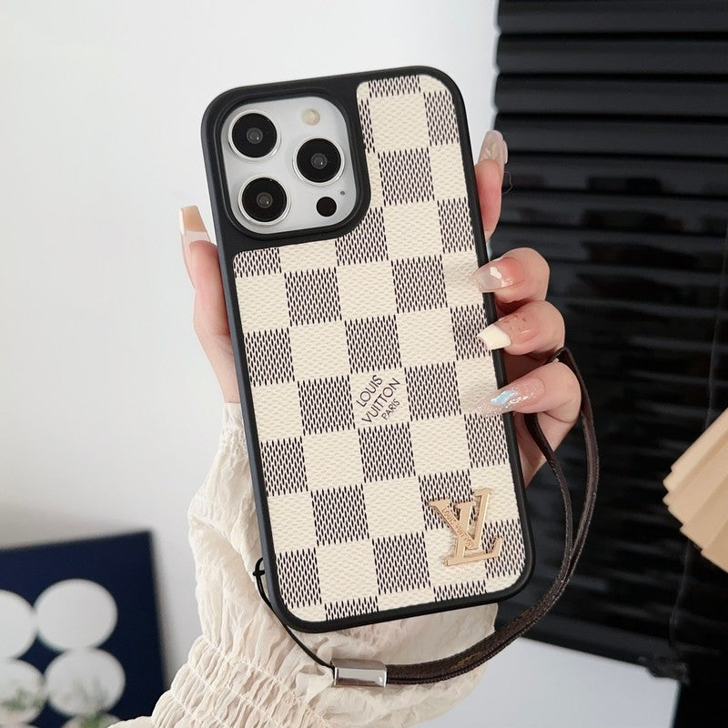 Πολυτελής Μαύρη & Λευκή θήκη για iPhone με αλυσίδα