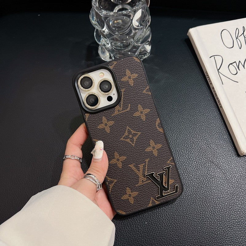 حافظة جلدية فاخرة ذات شعار أسود لهاتف iPhone
