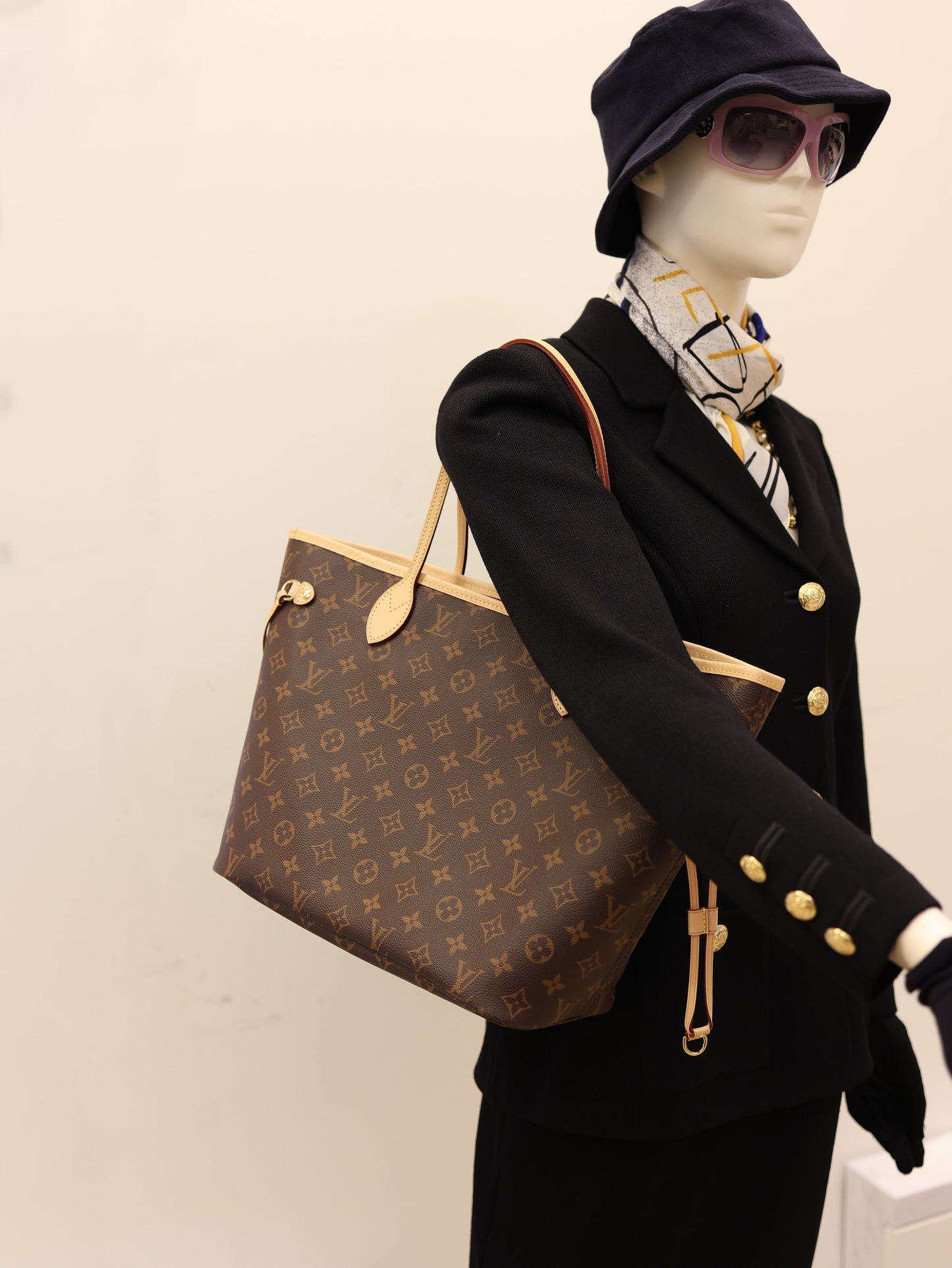 Louis Monogram Neverfull MM