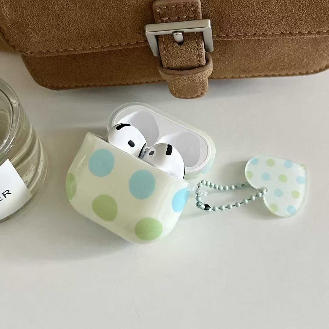 Custodia per AirPods a pois con ciondolo a forma di cuore – Blu pastello & Verde