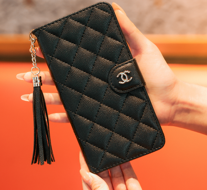 Luxury Quilted Leather Flip Wallet Phone Case With Tassel