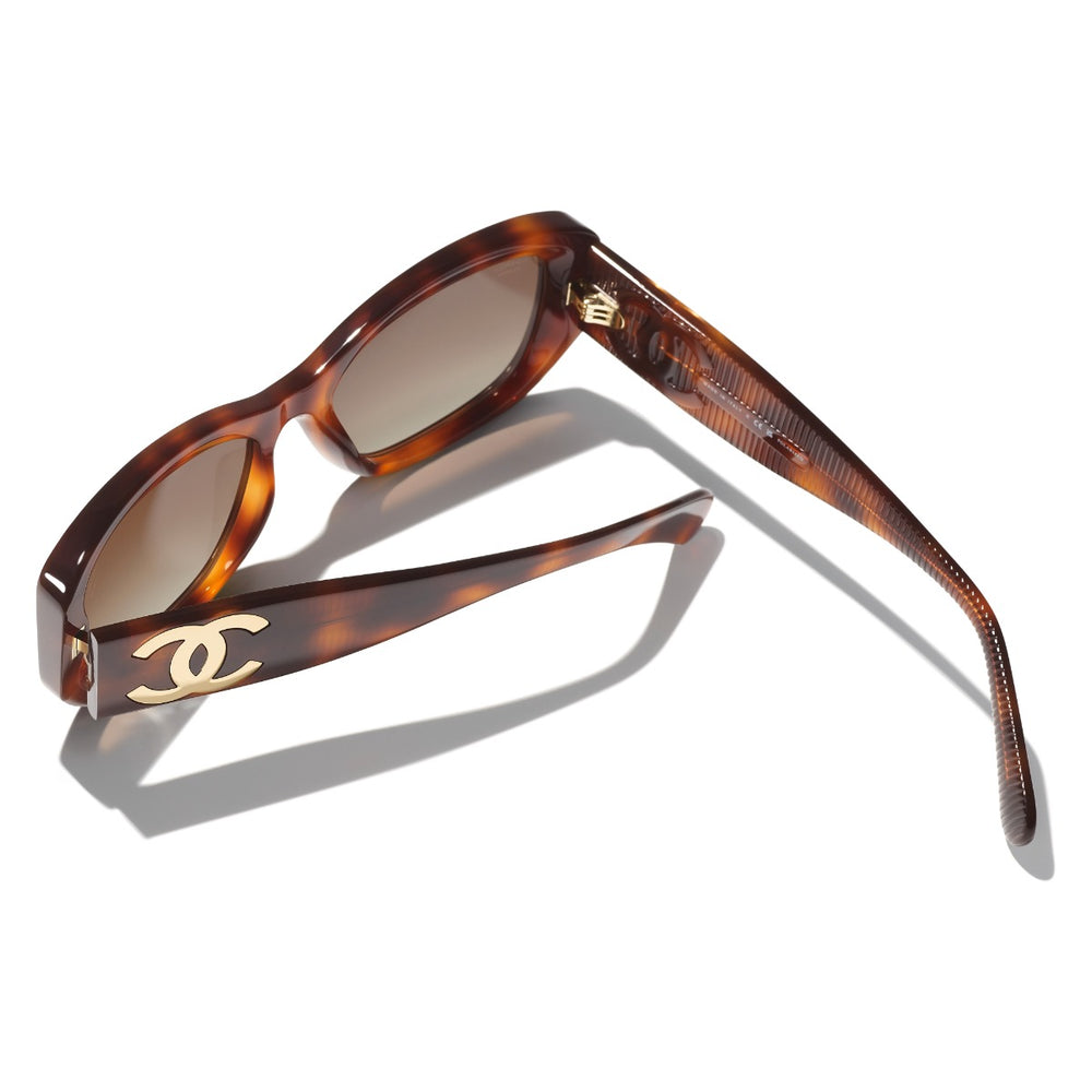 Classic Retro Frame Sunglasses
