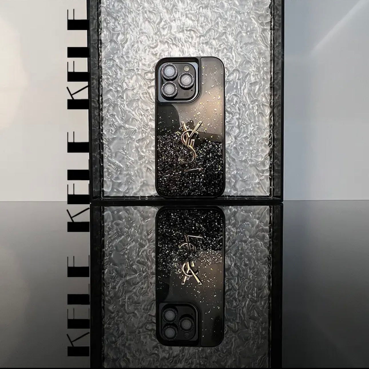 Nouvelles tendances Shine x Mono Coque et skin iPhone