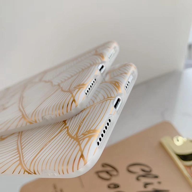 Golden Leaf iPhone tok