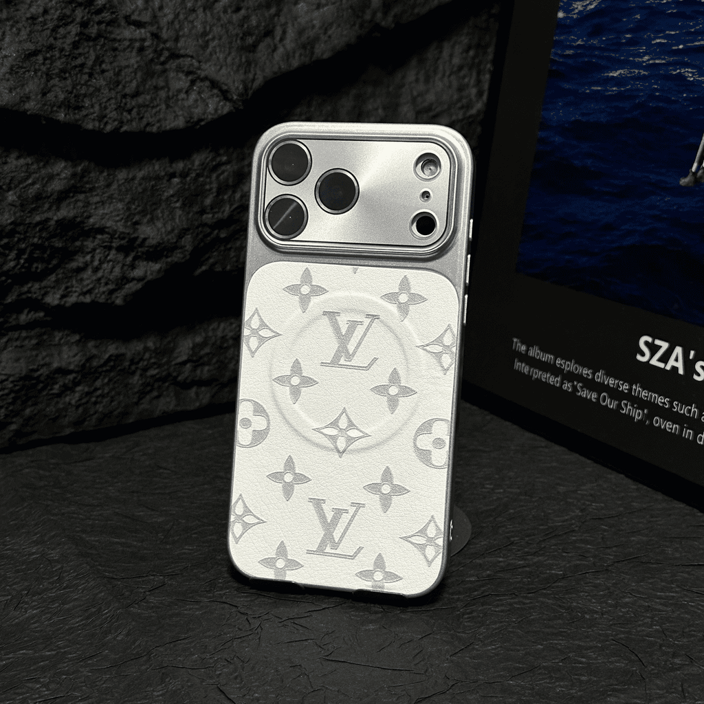 MagSafe Leather iPhone Case – Magnetic Grip & Full Protection