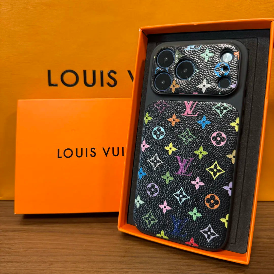 Luxuriöse iPhone-Hülle mit mehrfarbigem Monogramm